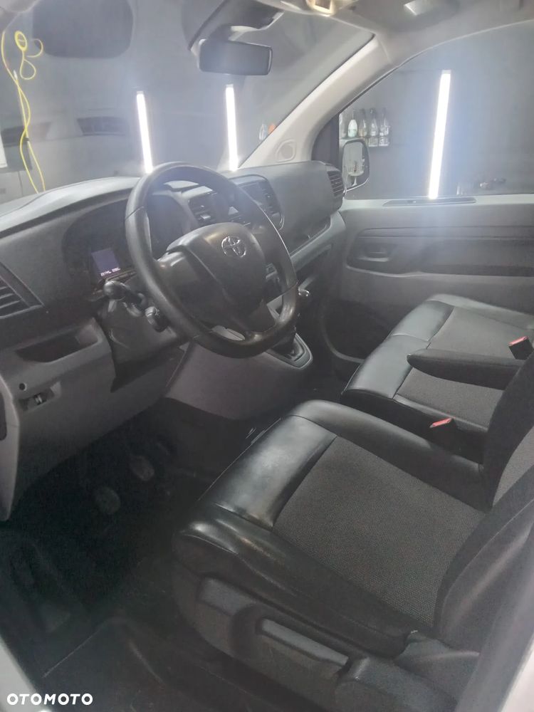 Toyota proace - 27