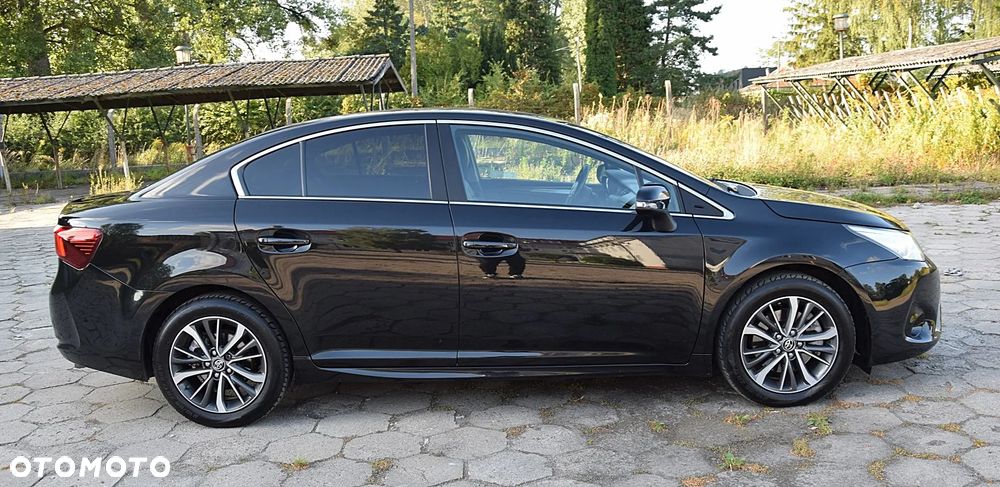 Toyota Avensis 2.0 D-4D Prestige - 5