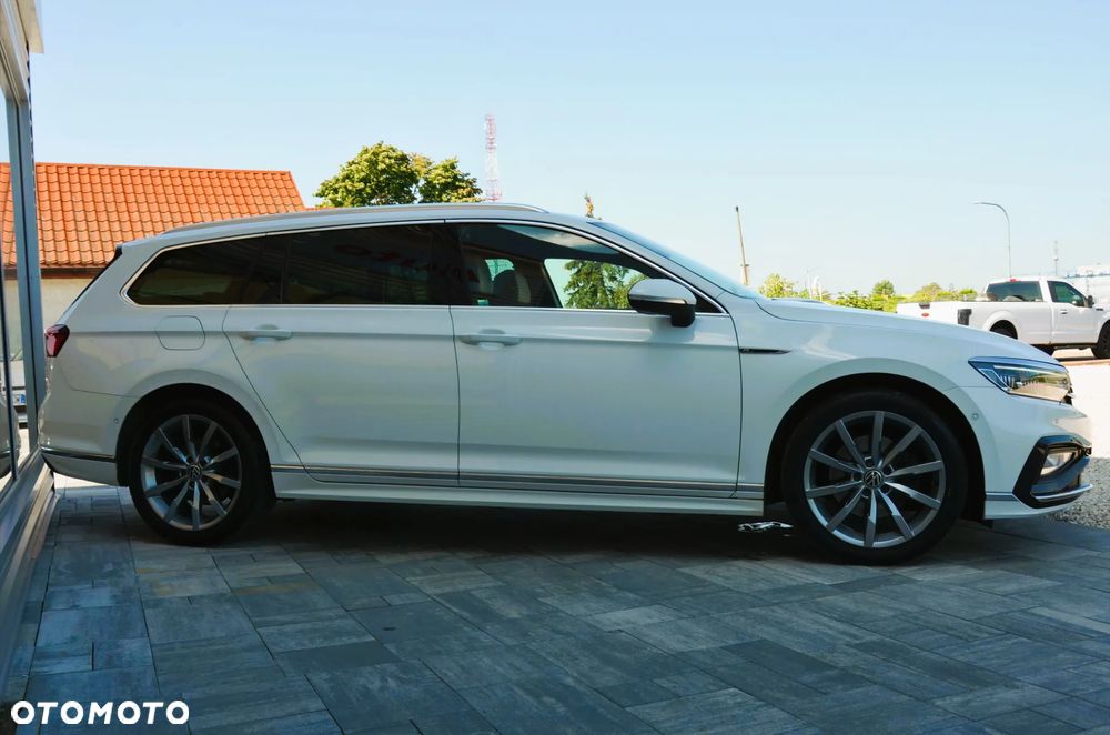 Volkswagen Passat Variant ver-variant-2-0-tdi-scr-dsg-4motion-elegance - 6