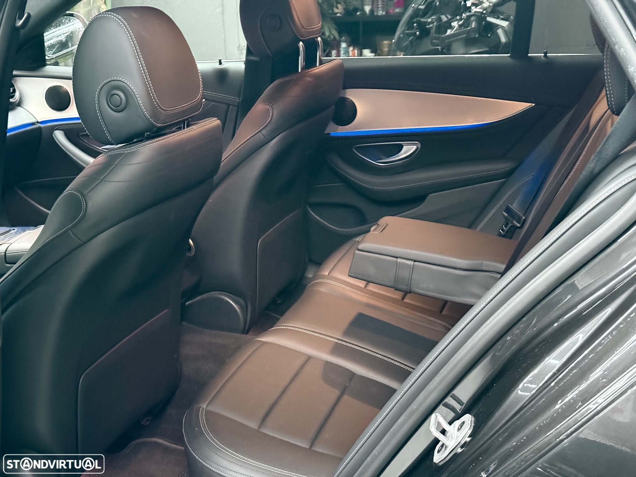 Mercedes-Benz E 300 de AMG Line 4Matic - 17
