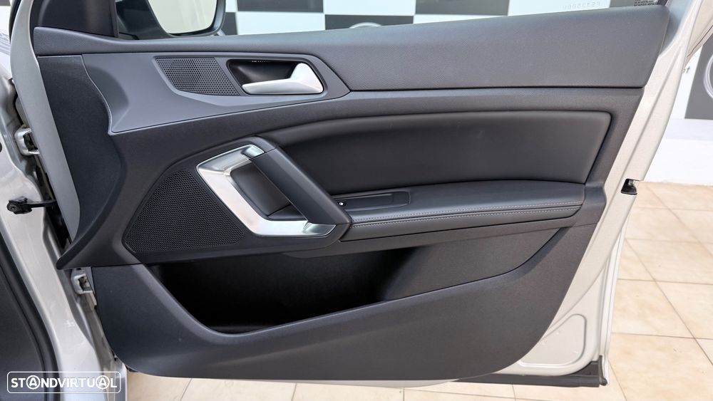 Peugeot 308 PureTech 130 EAT6 Stop & Start Allure - 16