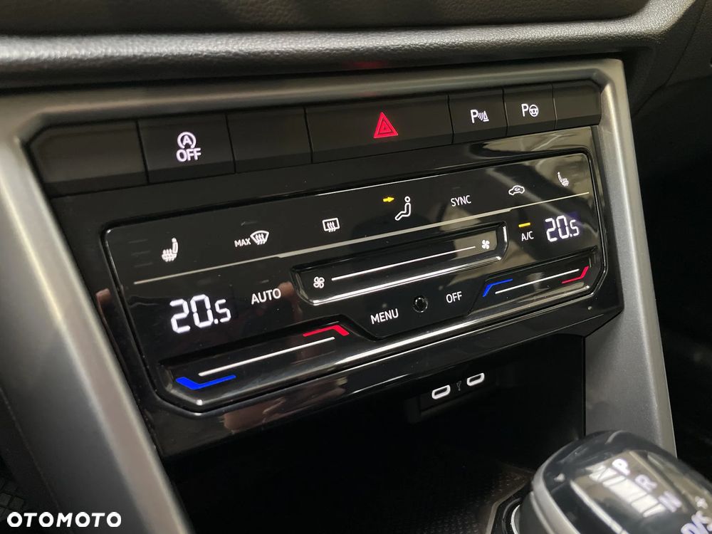 Volkswagen T-Roc 1.5 TSI Life DSG - 23