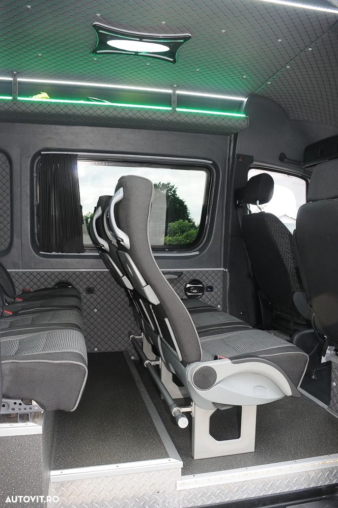Mercedes-Benz Sprinter - 20