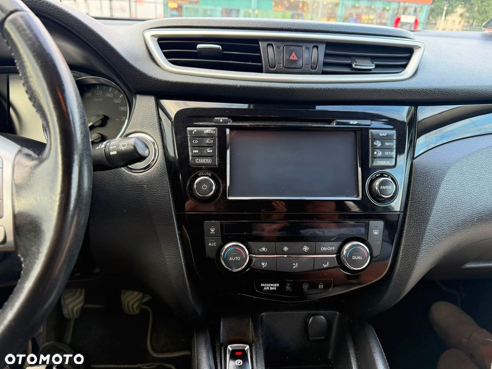 Nissan Qashqai 1.6 DCi Acenta EU6 - 13