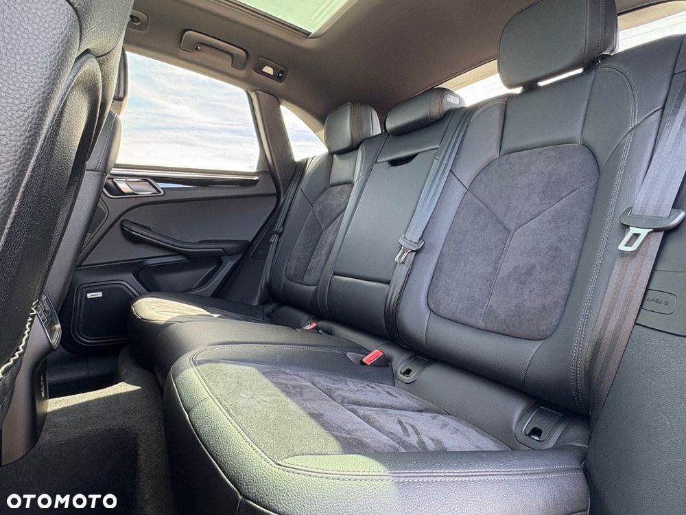 Porsche Macan Standard - 20