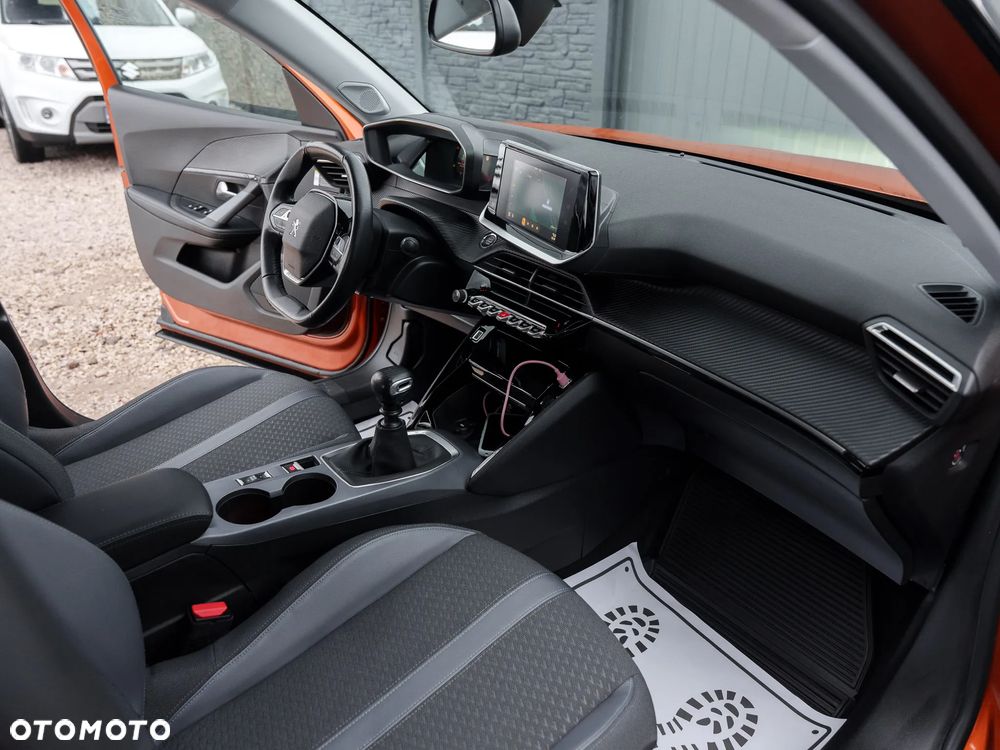 Peugeot 2008 BlueHDi 100 STOP & START Allure - 16