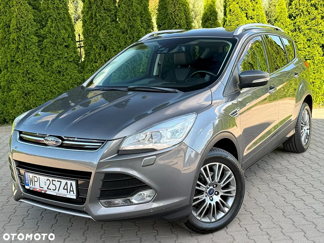 Ford Kuga 1.6 EcoBoost 2x4 Titanium - 30