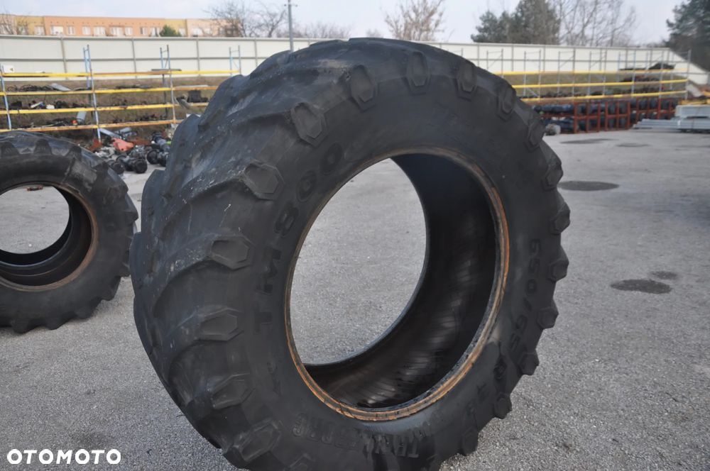 Opona Trelleborg 650/65 r38 - 1