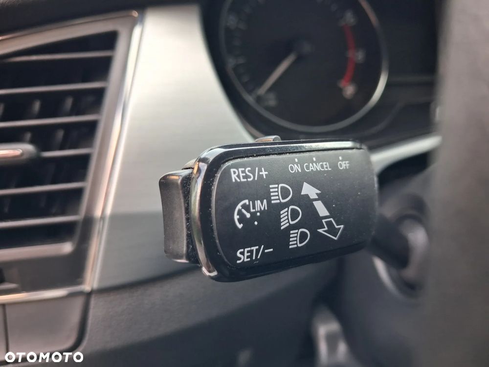 Skoda Fabia 1.0 TSI Ambition - 13