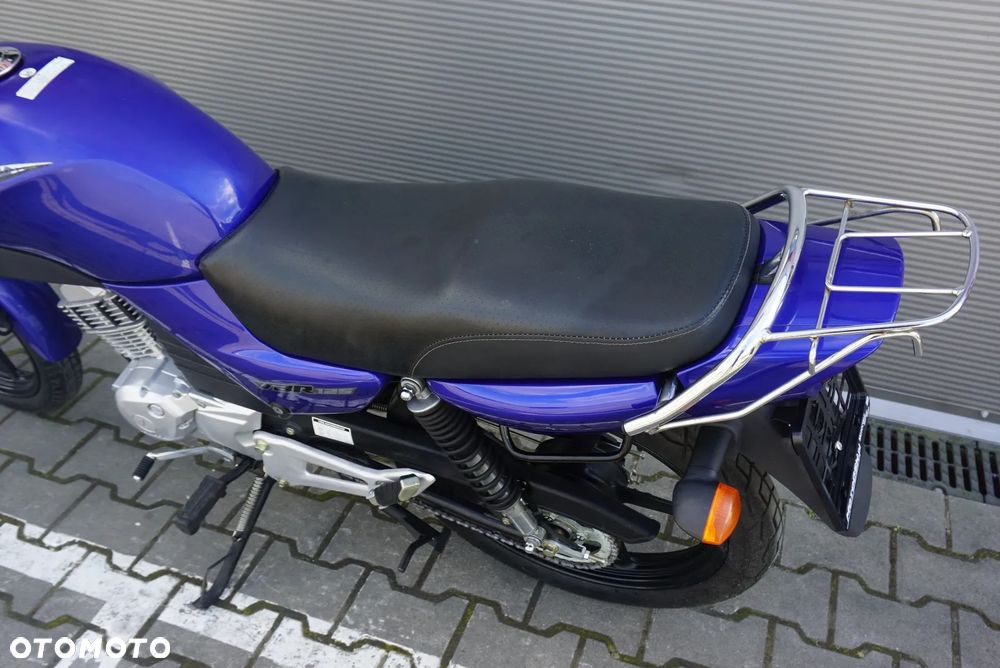 Yamaha YBR - 15