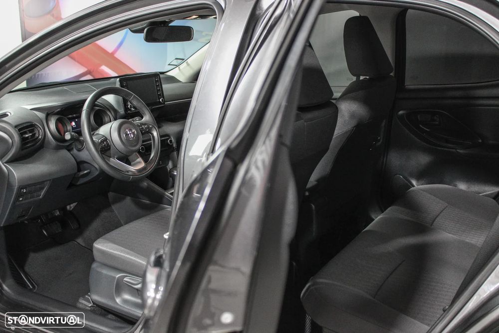 Toyota Yaris 1.5 HDF Exclusive - 11