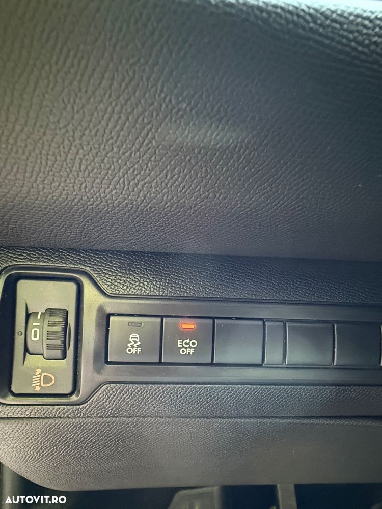 Peugeot 308 1.2 L PureTech Turbo Allure - 9