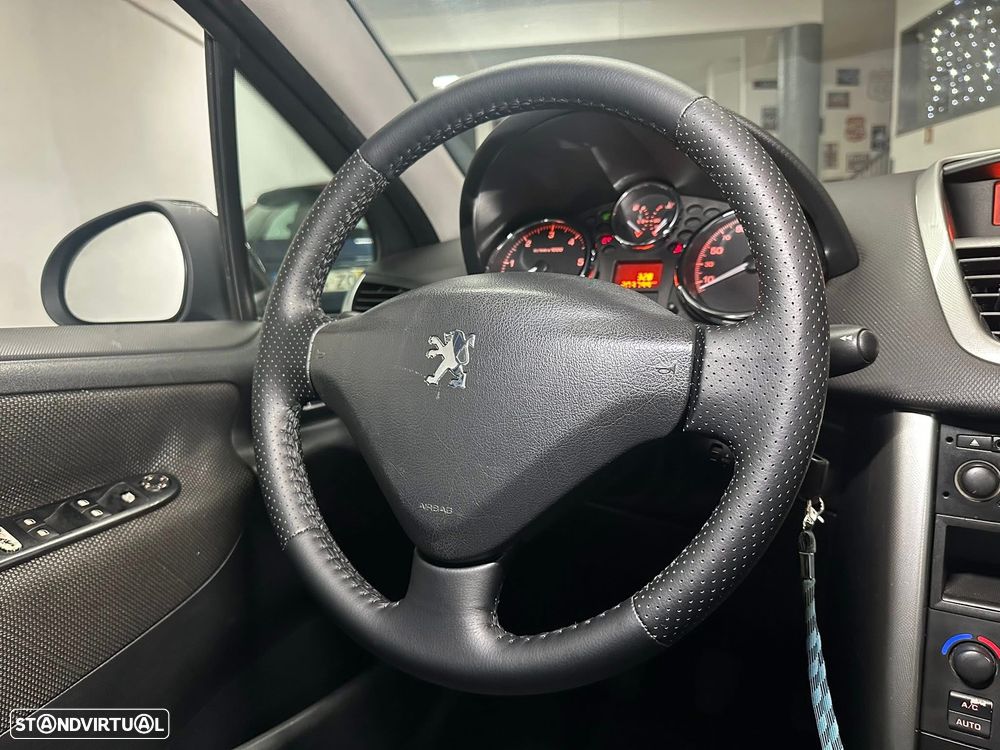 Peugeot 207 1.4 HDi Sport - 13