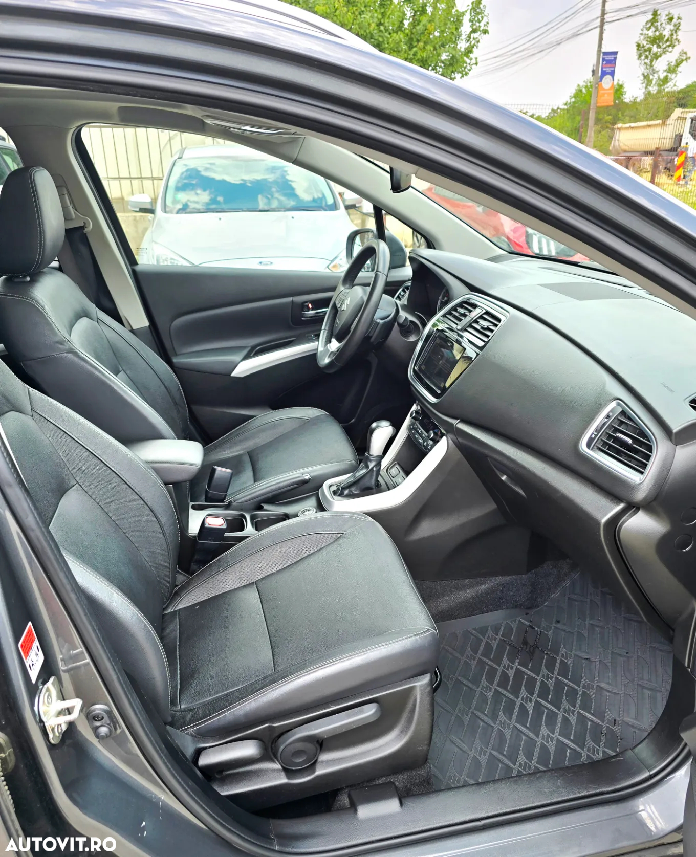 Suzuki SX4 S-Cross 1.4 ALLGRIP Luxus Aut. - 11