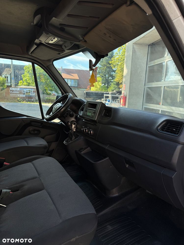 Renault Master - 11