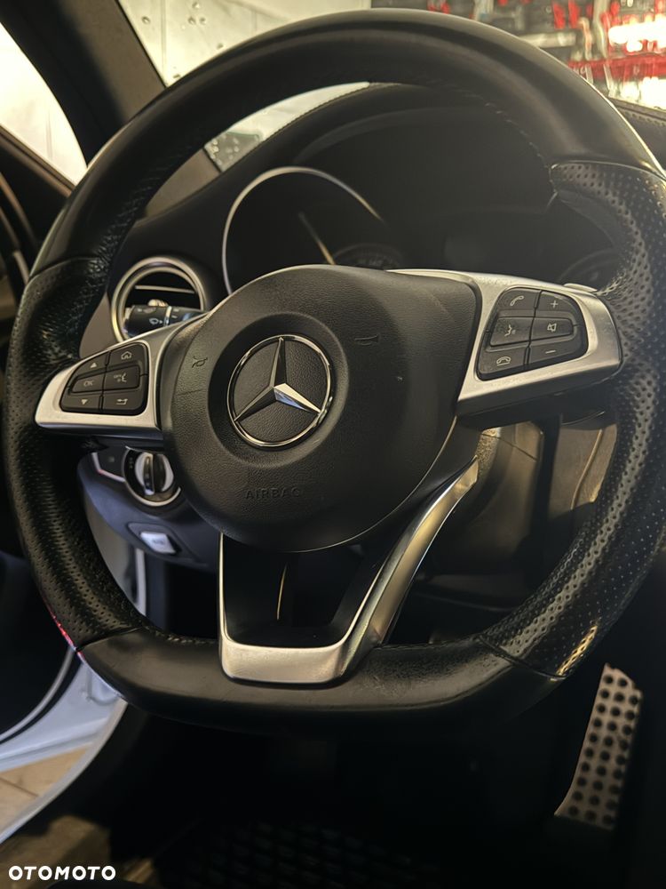 Mercedes-Benz Klasa C 180 7G-TRONIC - 18