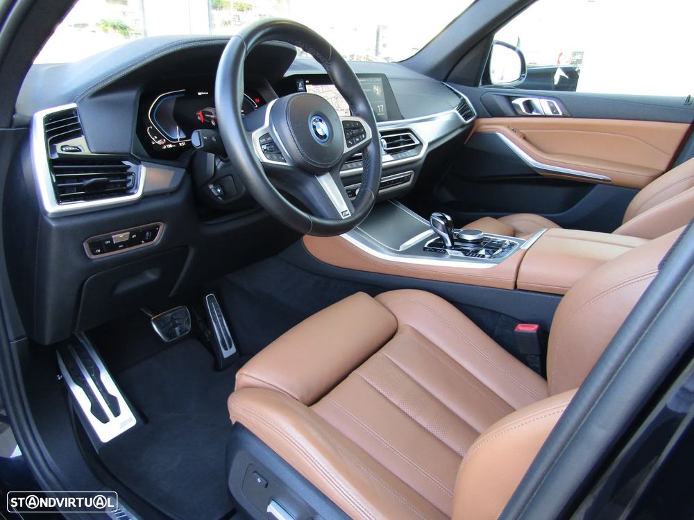 BMW X5 45 e xDrive Pack M - 17