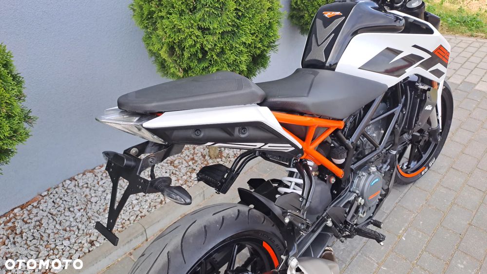KTM Duke - 16