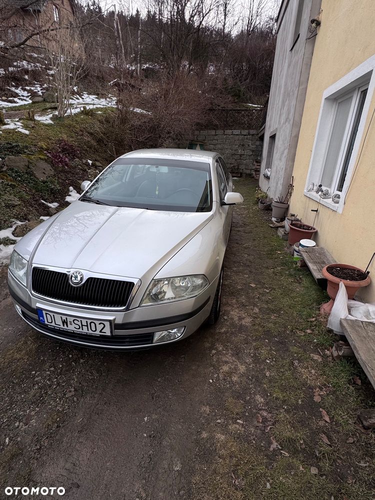 Skoda Octavia 2.0 FSI Ambiente Tiptr - 3