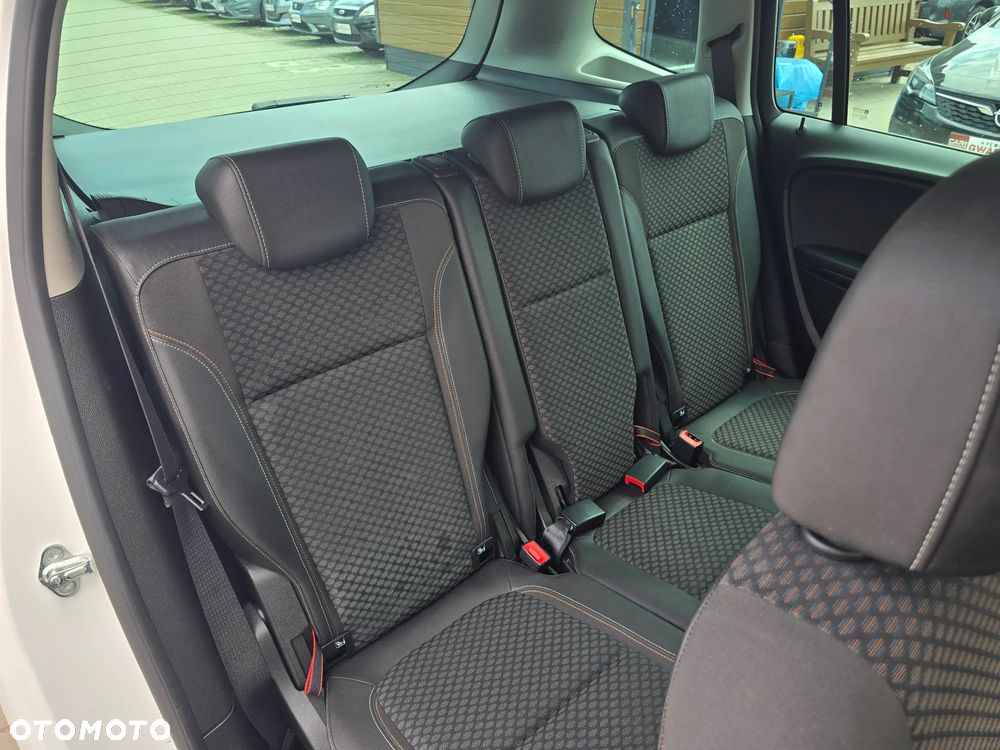 Opel Zafira - 14