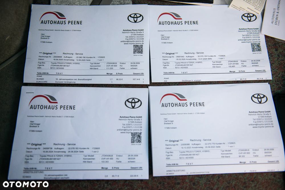 Toyota Prius (Hybrid) Executive - 36