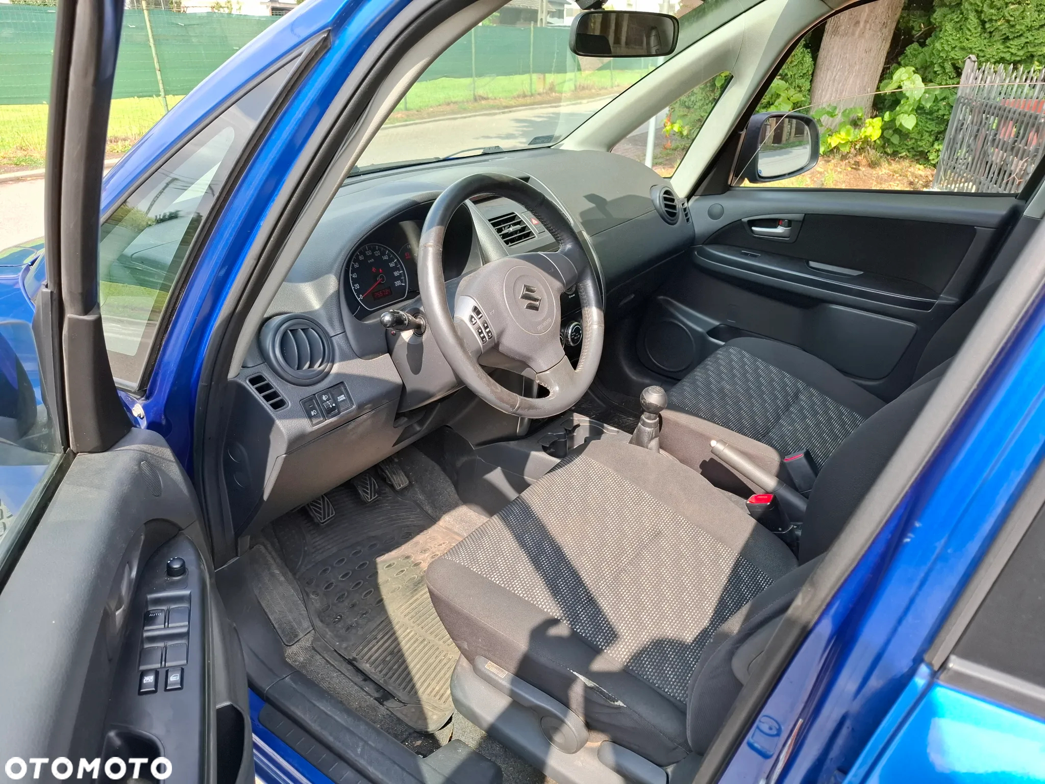 Suzuki SX4 - 8