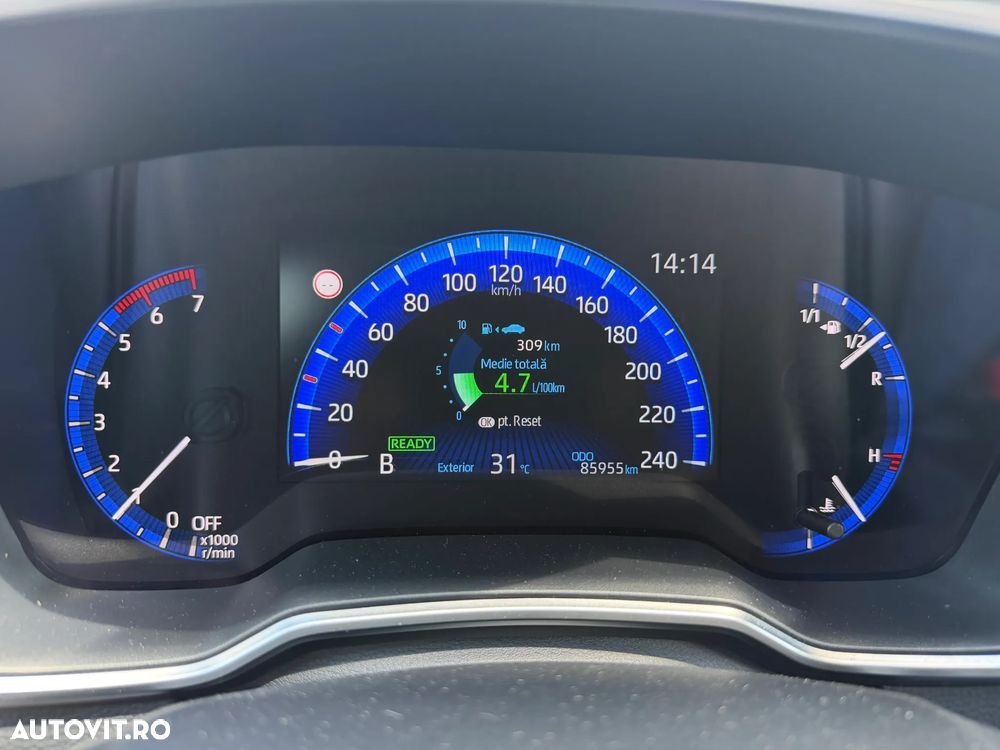 Toyota Corolla - 8