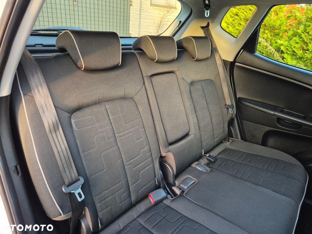 Kia Venga 1.6 CRDi 128 Dream-Team Edition - 36