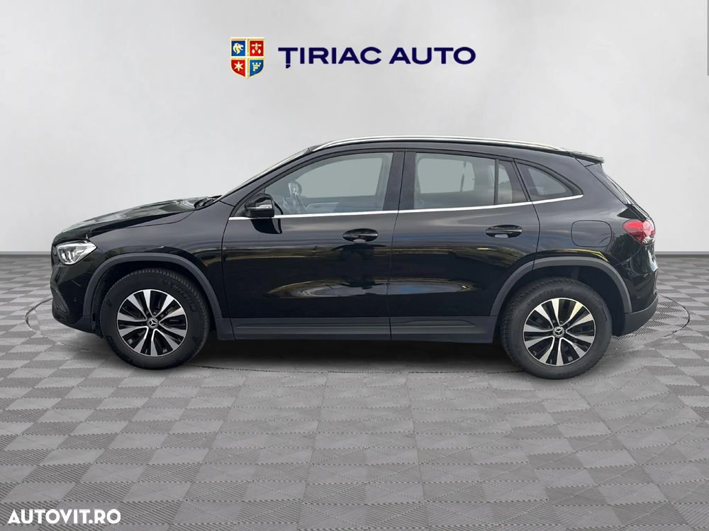 Mercedes-Benz GLA - 2