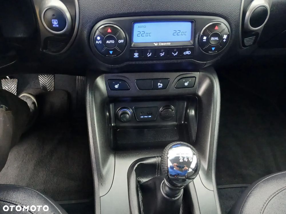 Hyundai ix35 - 15