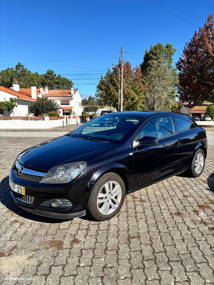 Opel Astra GTC 1.7 CDTi - 3