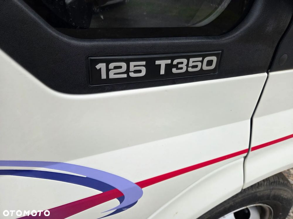 Ford TRANSIT CHAUSSON 2004R ALKOWA - 28