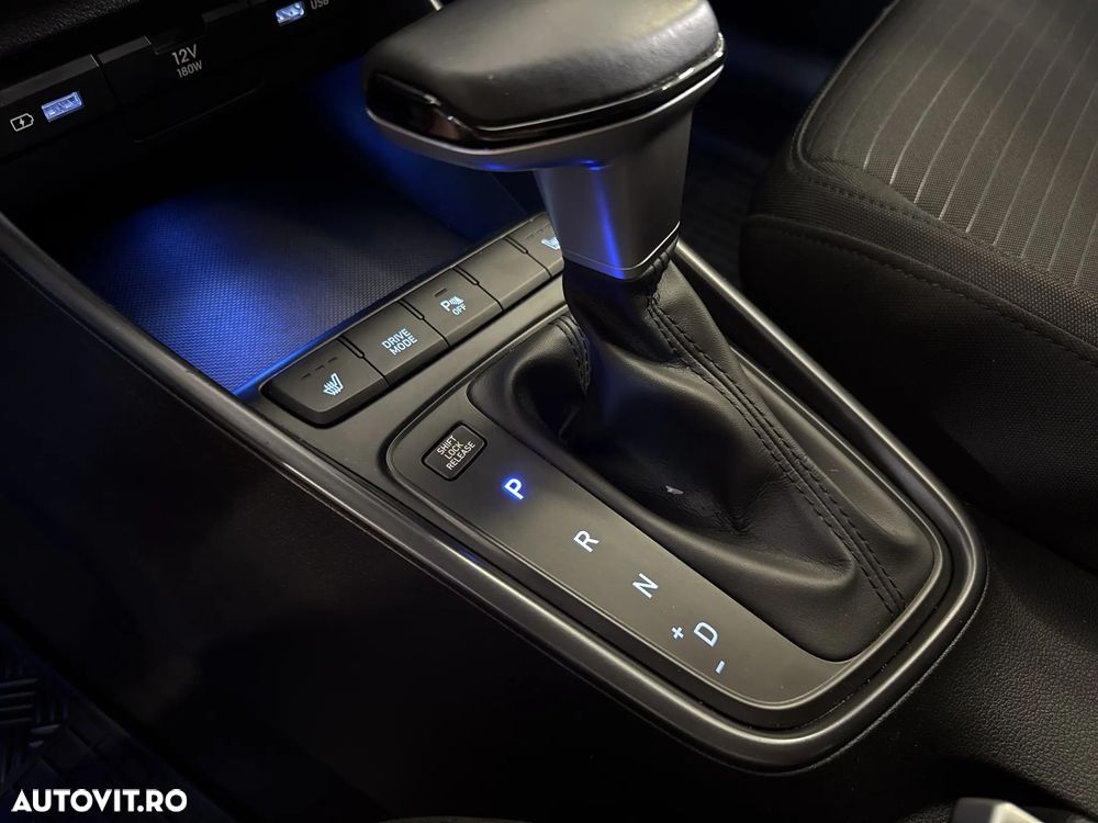 Hyundai i20 - 18