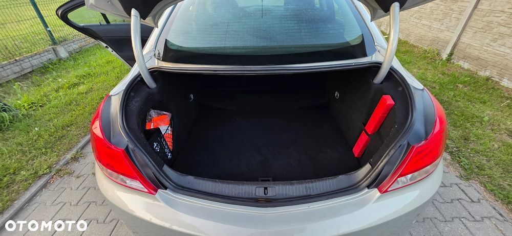 Opel Insignia - 23