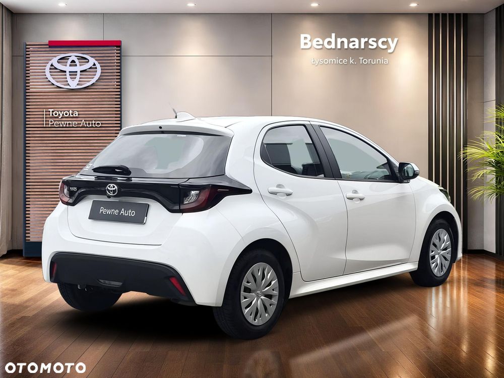 Toyota Yaris - 5