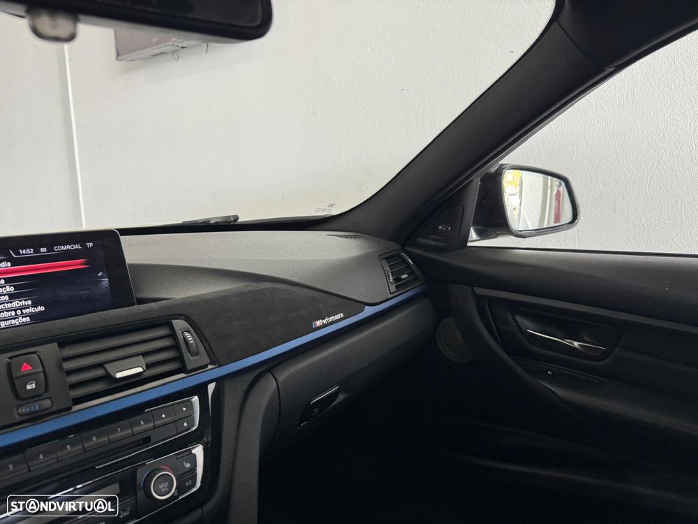 BMW 328 i Auto Pack M - 16
