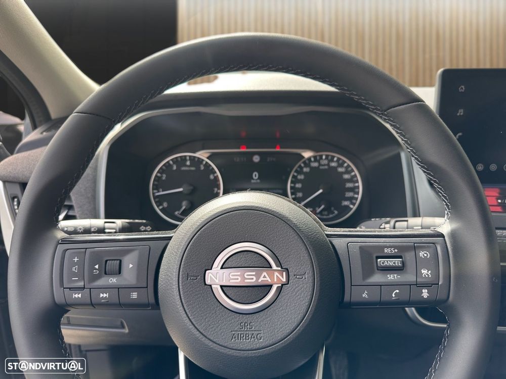 Nissan Qashqai 1.3 DIG-T Engage - 9