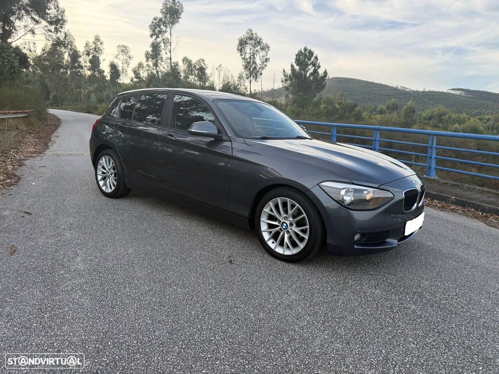 BMW 118 d Aut. Sport Line - 1