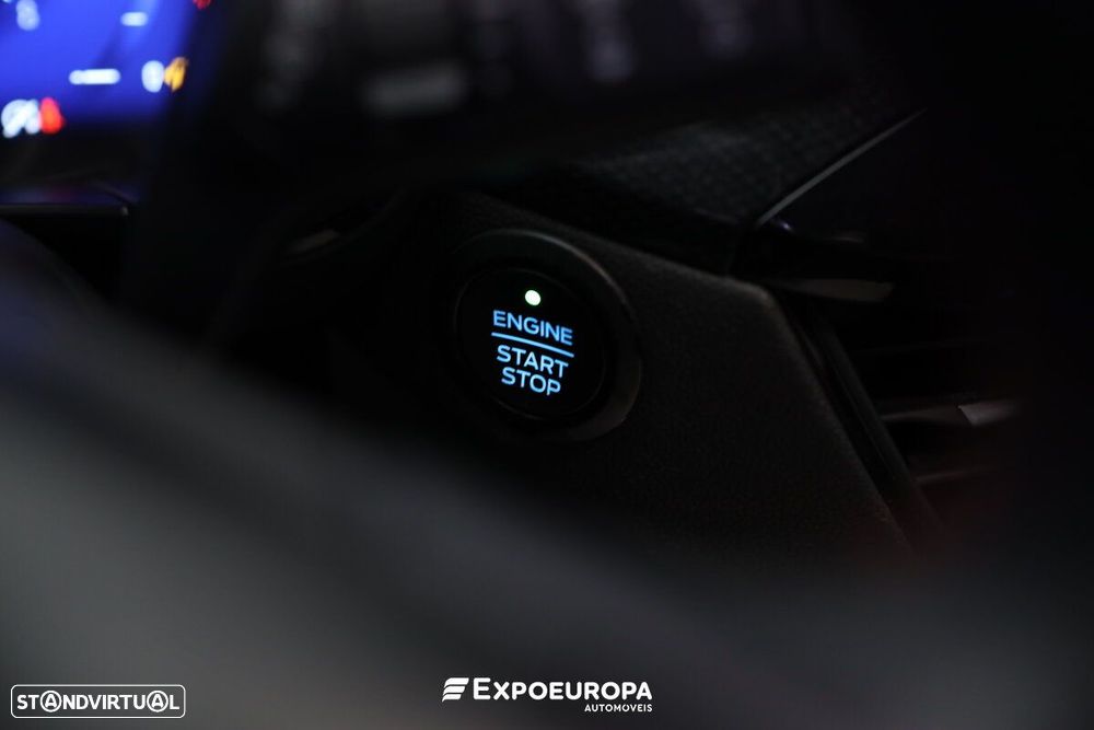 Ford Kuga 1.5 EcoBoost ST-Line - 26