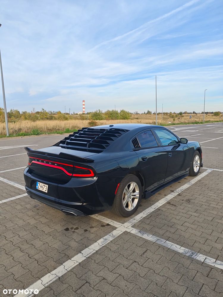 Dodge Charger - 3