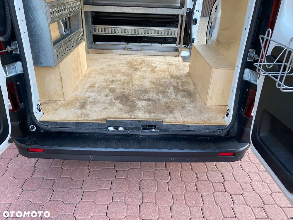 Renault TRAFIC L1 H1  120 koni 2.0 dci - 13