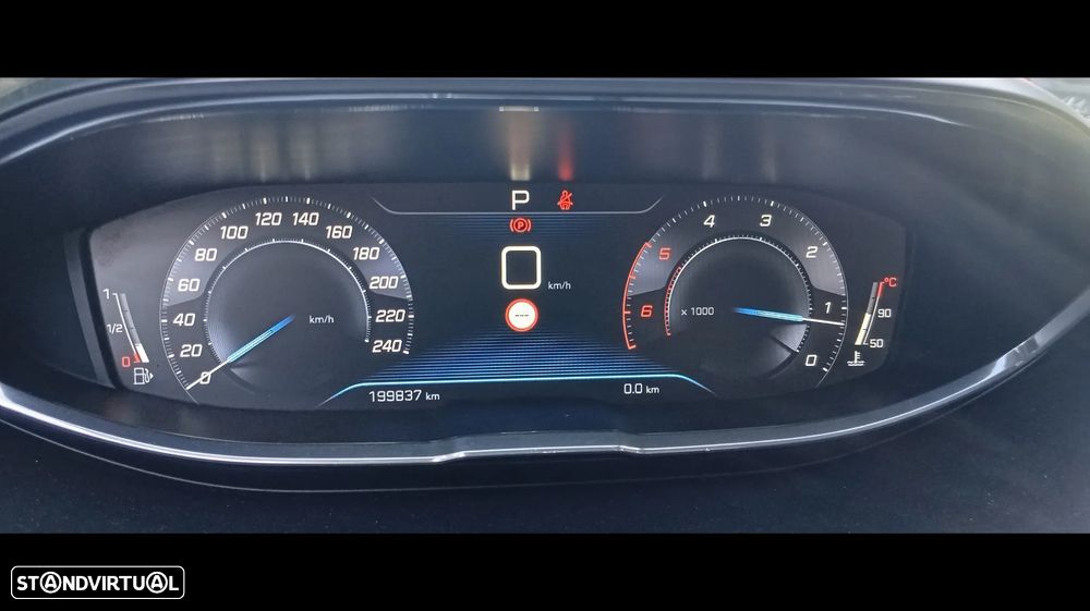 Peugeot 5008 BlueHDI 120 EAT6 Allure - 13