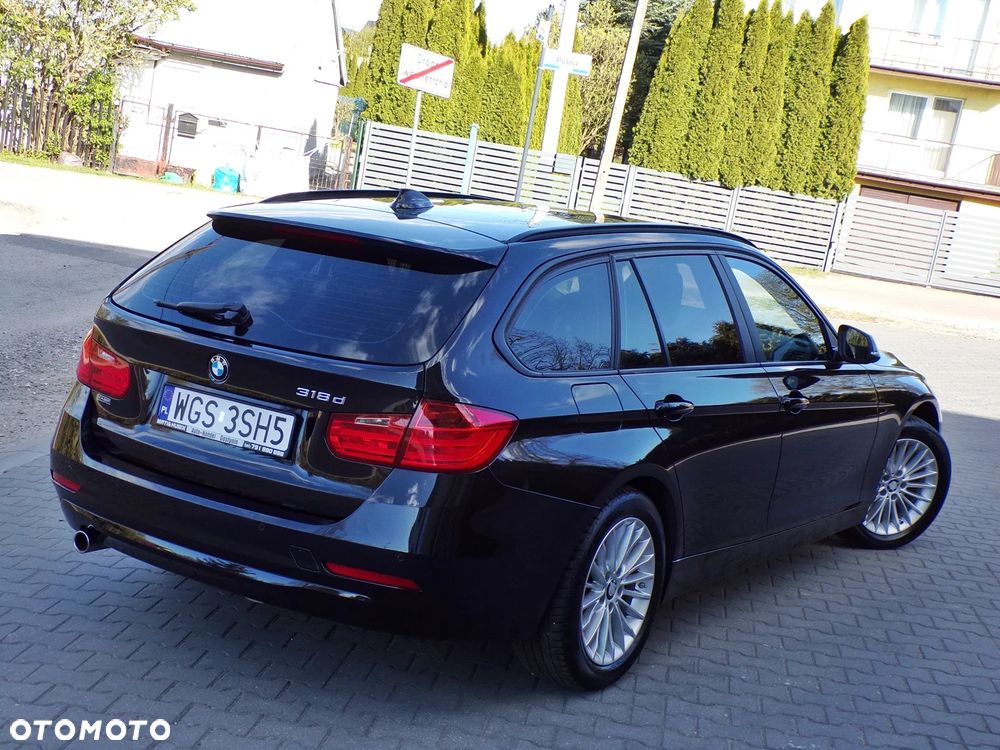 BMW Seria 3 318d Blue Performance Modern Line - 11
