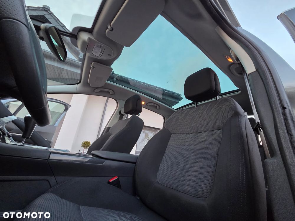 Peugeot 3008 HDi 160 Automatik Active - 14