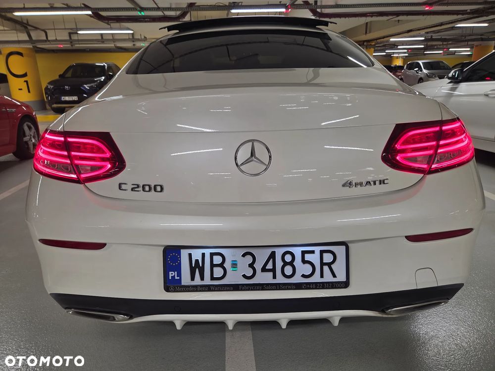 Mercedes-Benz Klasa C 200 4-Matic 9G-TRONIC - 37