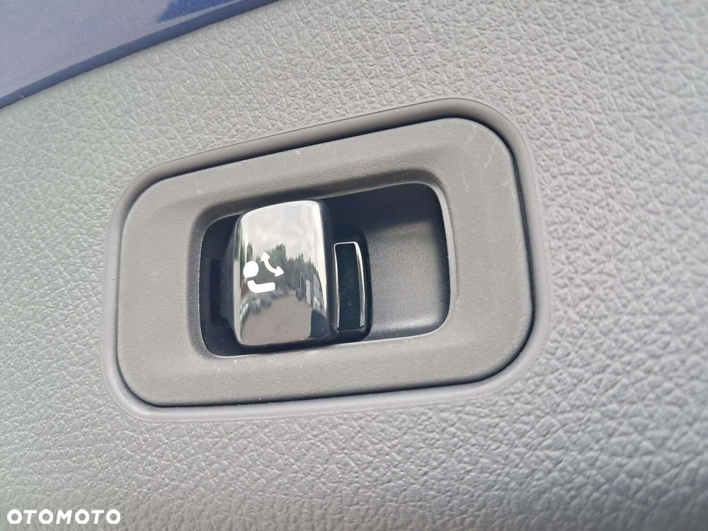 Mercedes-Benz GLC 220 d mHEV 4-Matic AMG Line - 15
