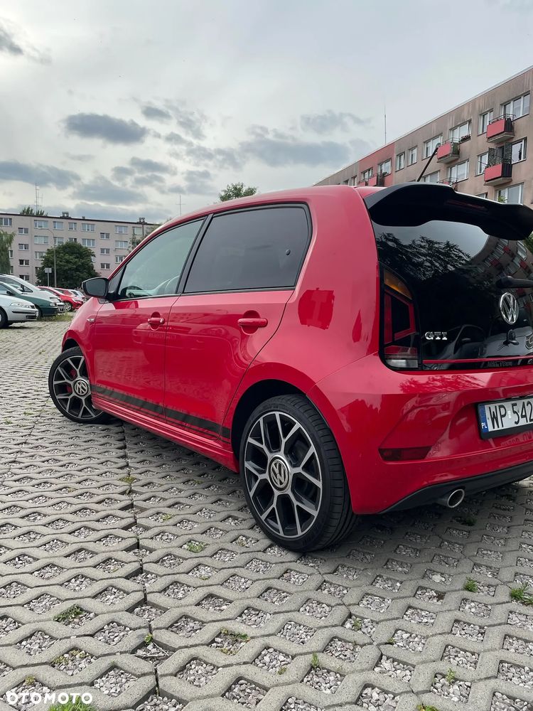 Volkswagen up! 1.0 TSI GTI - 5