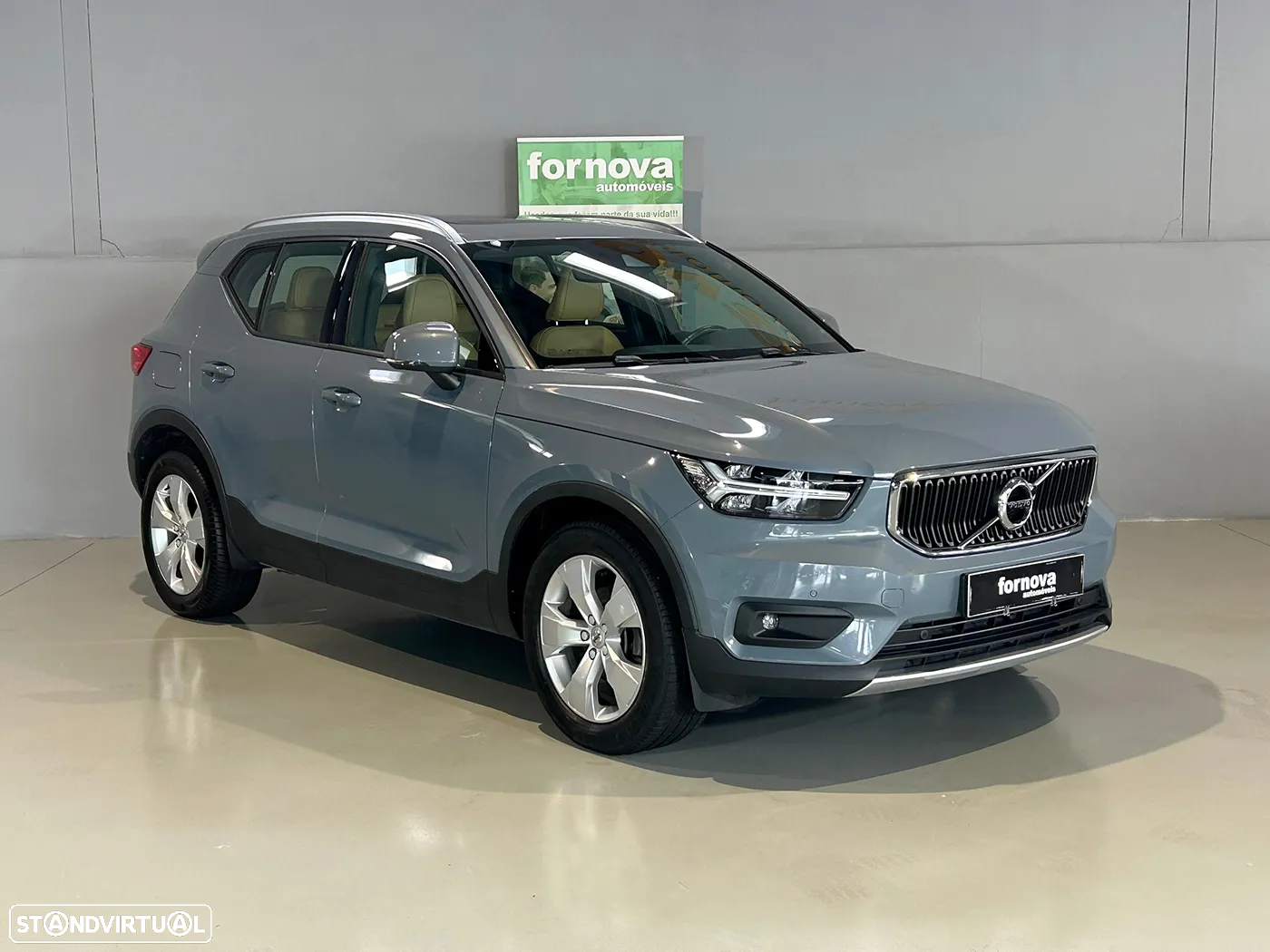 Volvo XC 40 2.0 D3 Momentum Plus Geartronic - 4