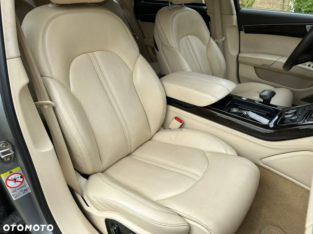 Audi A8 - 10