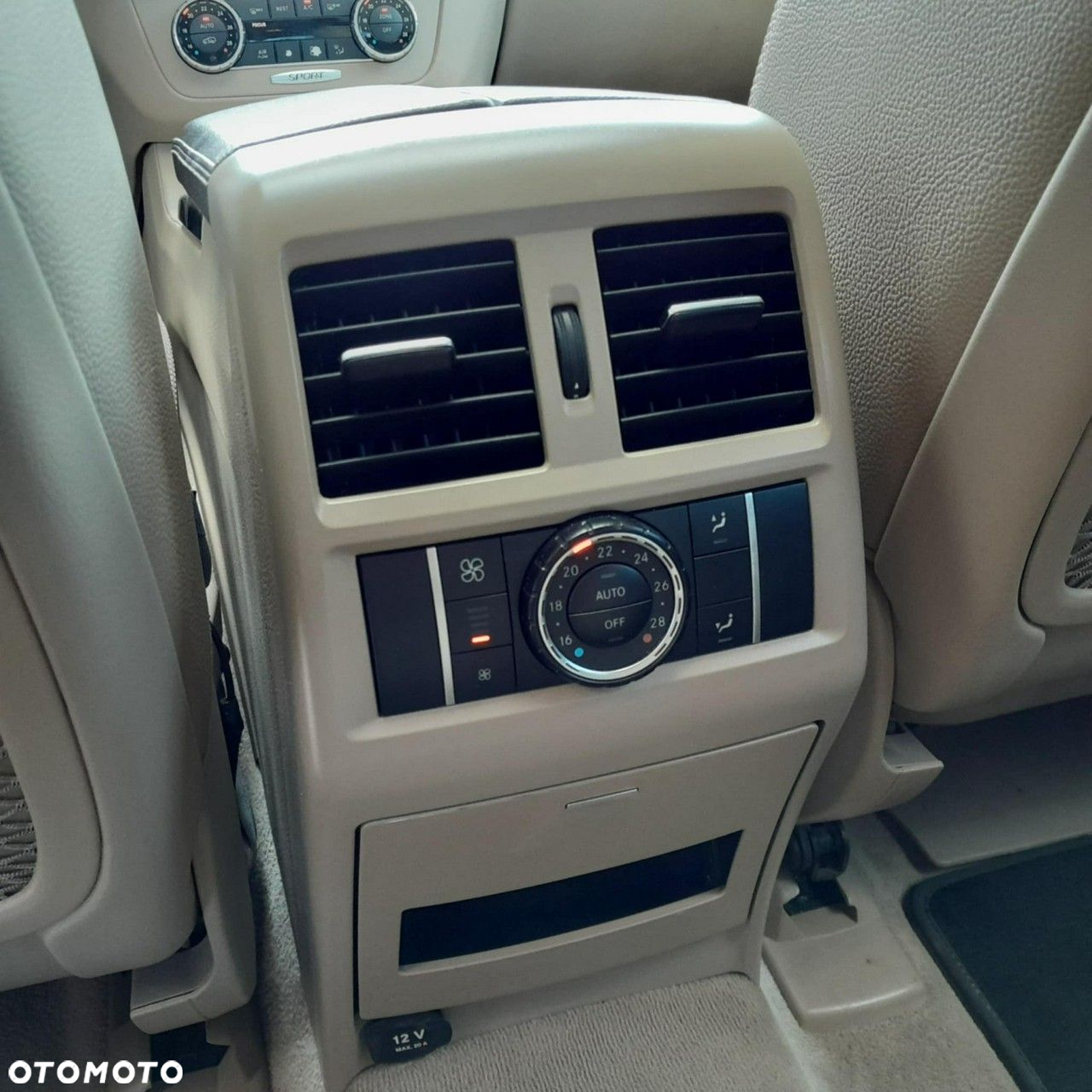 Mercedes-Benz ML 350 BlueTEC 4MATIC 7G-TRONIC - 8